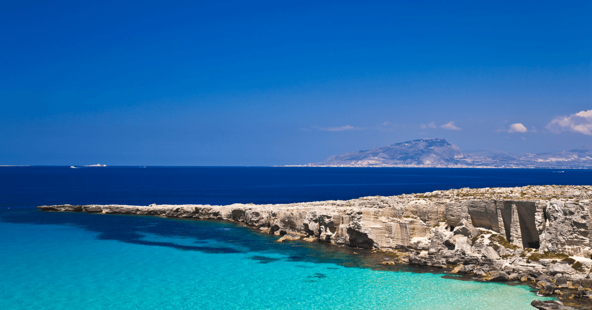Cosa vedere a Favignana: 10 posti da non perdere per l'estate 2024