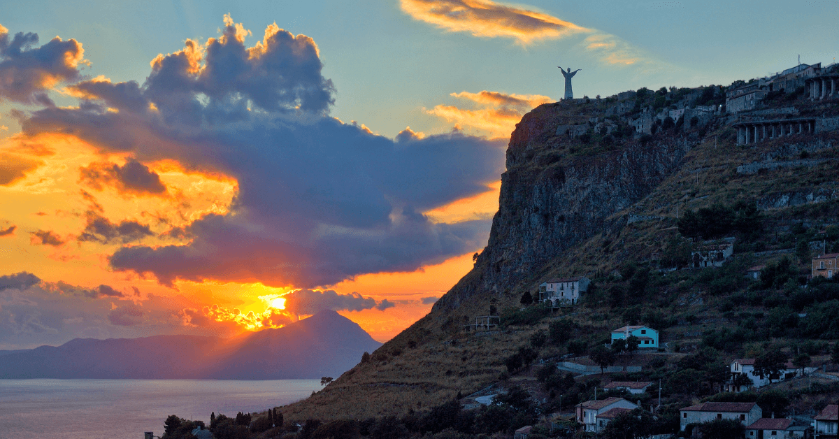 Cosa vedere a Maratea: 10 posti da non perdere per l'estate 2024