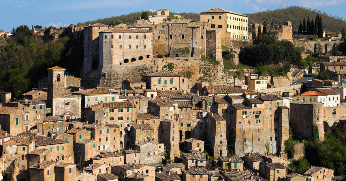 Cosa vedere a Sorano: 10 posti da non perdere per l'estate 2024