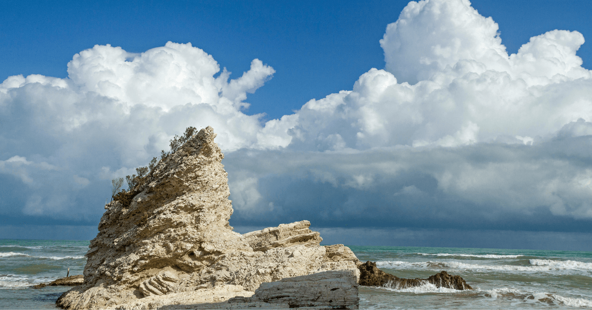 Gargano in camper: i 5 itinerari imperdibili per il 2024