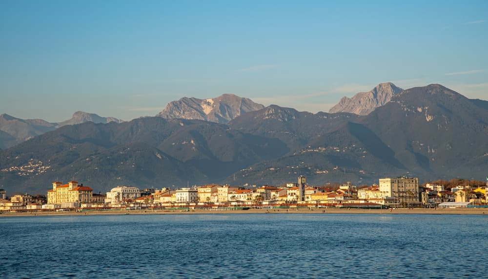Le Spiagge Più Belle di Viareggio 2026: Guida Completa